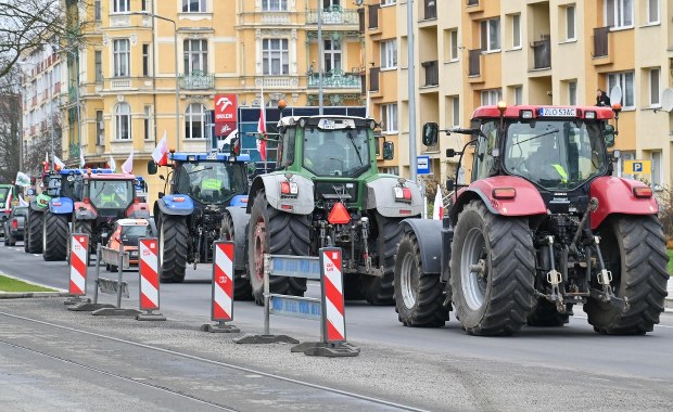 Poważne utrudnienia w Szczecinie. Rolnicy zaostrzają protest