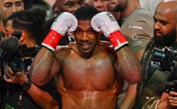 Poważny wypadek byłego mistrza świata. Anthony Joshua ranny, zginęły dwie osoby