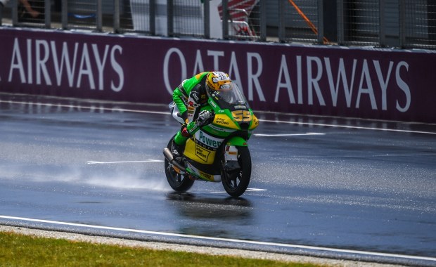 Poważny wypadek podczas Grand Prix Malezji. Motocyklista w stanie krytycznym
