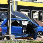 Poważny wypadek w Warszawie. Kobieta w ciąży zabrana do szpitala