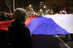 Powiązani z grupą Wagnera demonstranci domagają się "rosyjskiego rozwiązania kwestii Kosowa"