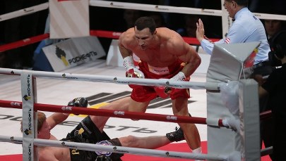 Powietkin pokonany, Kliczko zachował pasy