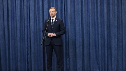 "Powinni zapaść się pod ziemię". Bogucki o "instrukcji" dla Nawrockiego