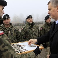 Powitanie żołnierzy 17. Wielkopolskiej Brygady Zmechanizowanej z Międzyrzecza i Wędrzyna