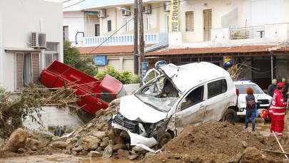 Powódź błyskawiczna na Krecie. Przerażające filmy i zdjęcia