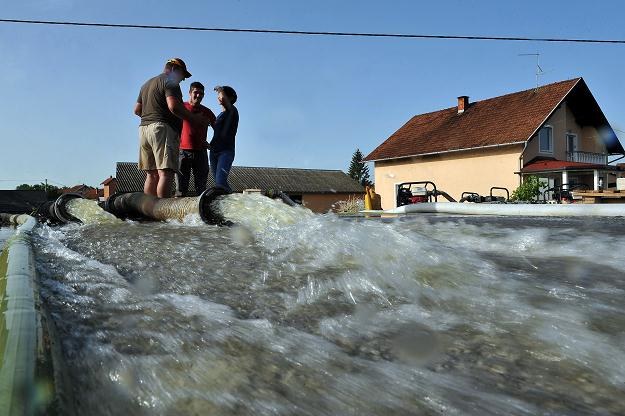 Powódź na Bałkanach wpłynie negatywnie na gospodarkę Bośni i Hercegowiny oraz Serbii /AFP