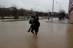 Powódź w Hiszpanii. Woda otoczyła szpital, zamknięto lotnisko 
