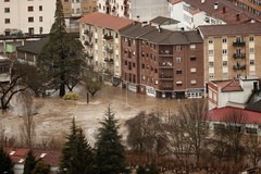 Powódź w Hiszpanii. Woda otoczyła szpital, zamknięto lotnisko 