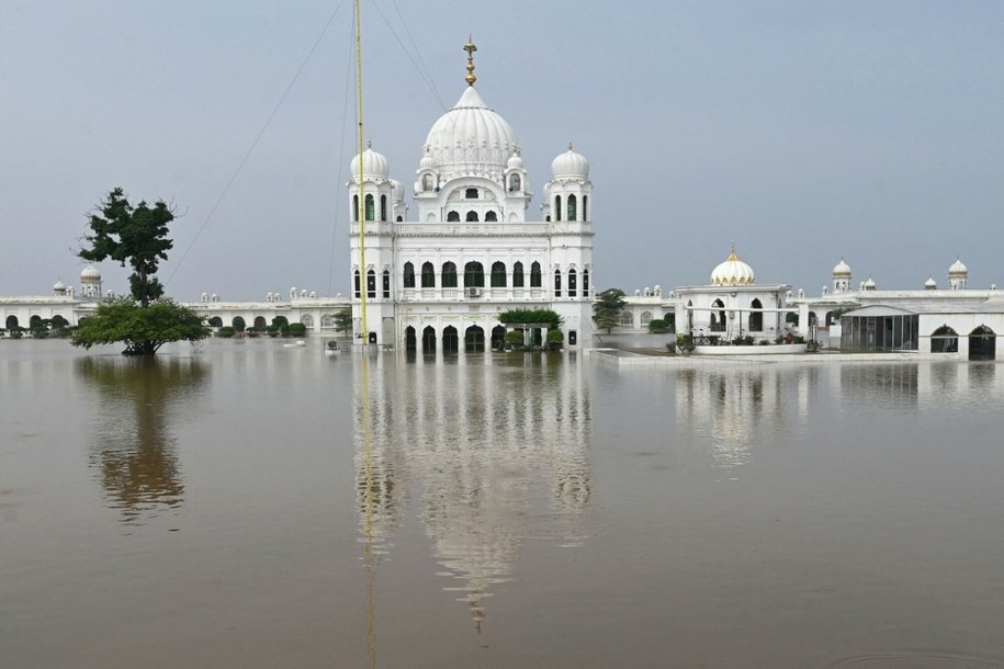 Powódź w Kartarpur. /ARIF ALI/AFP/East News /East News