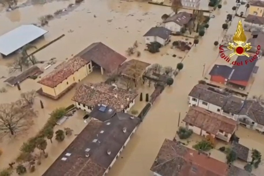 Powódź w pobliżu Udine /VIGILI DEL FUOCO HANDOUT /PAP/EPA