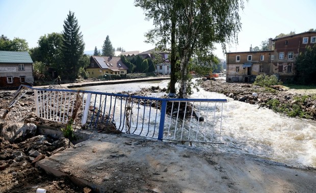 Powodzianie w zawieszeniu. Nie dotrzymano im obietnicy