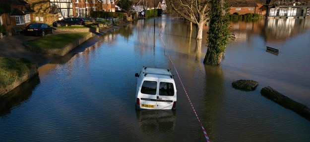 Powodzie w Wielkiej Brytanii /DANIEL LEAL/AFP /East News