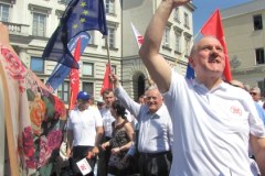 Powrót do przeszłości, czyli transparenty rodem z PRL-u 