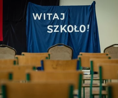 Powrót do szkoły napędza rynek. Ceny nie idą w parze ze zdrowiem, NFZ ostrzega