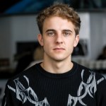 Powstaje film fabularny o Adamie Małyszu. Kto gra słynnego skoczka?