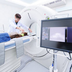 Powstaje pierwszy w Polsce aparat 7 Tesla MRI