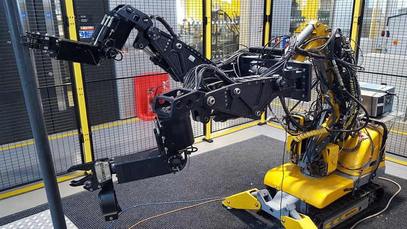 Powstał robot, który pomoże zlikwidować setki reaktorów jądrowych /Geekweek