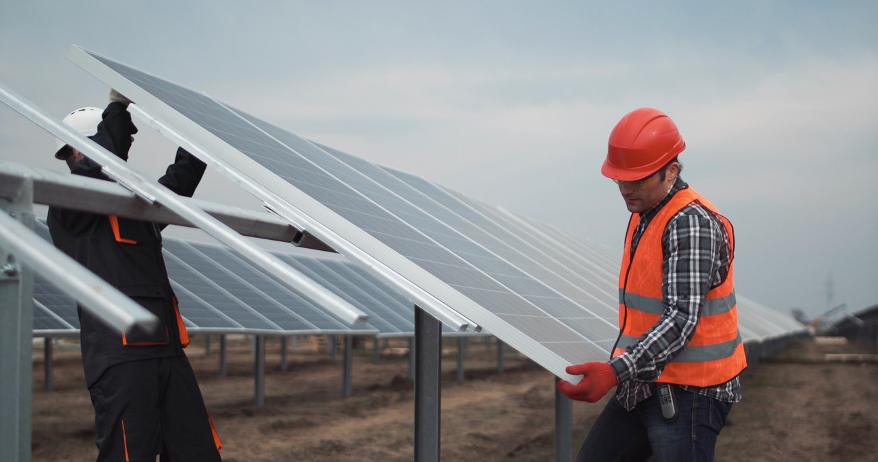 Powstanie pięć nowych farm PV o mocy 17 MW dla PGE Energia Odnawialna /123RF/PICSEL