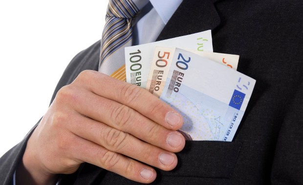 Powstrzymaj się, by... lepiej zarobić