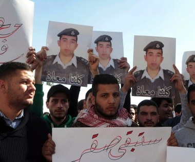 Powszechne potępienie egzekucji jordańskiego pilota przez IS 