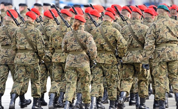 Powszechny pobór do wojska? Jest odpowiedź szefa MON