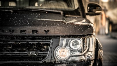 Pożądane, ale i niebezpieczne. Jakie problemy stwarzają wysokie auta?