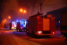 Pożar archiwum w Krakowie. Akcja potrwa całą noc 