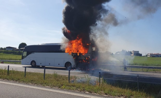 Pożar autobusu przewożącego dzieci na S5