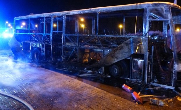 Pożar autokaru na A4. Ewakuowano 49 dzieci