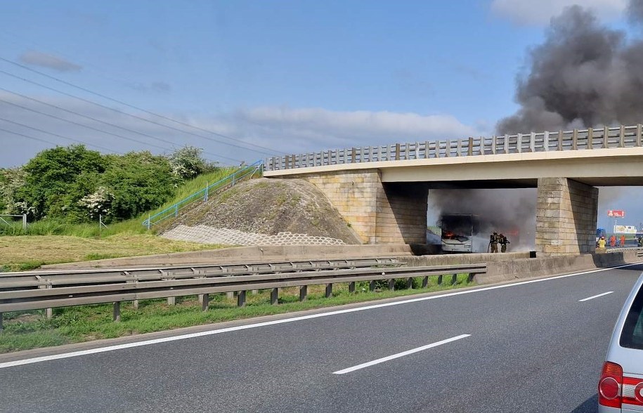 Pożar autokaru na A4 /Gorąca Linia RMF FM