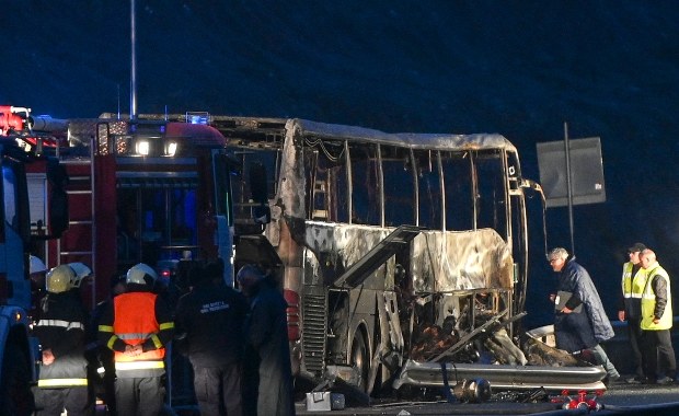 Pożar autokaru w Bułgarii: Wśród ofiar 12 dzieci 