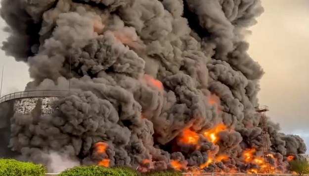 Pożar bazy paliw w Sewastopolu /SEVASTOPOL GOVERNOR TELEGRAM HANDOUT /PAP/EPA