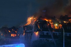 Pożar bloków mieszkalnych w Ząbkach. Galeria