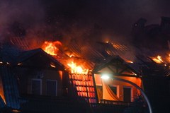 Pożar bloków mieszkalnych w Ząbkach. Galeria