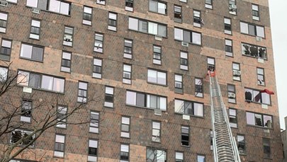 Pożar bloku w Nowym Jorku, nie żyje 19 osób. "Przerażający moment dla miasta"