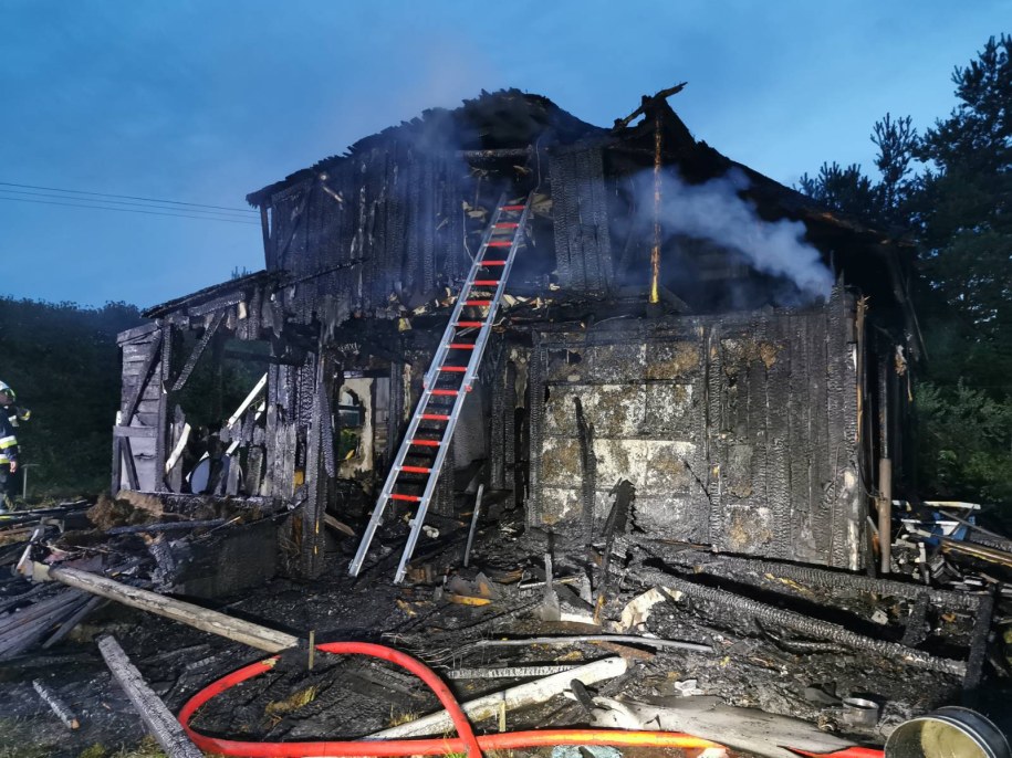 Pożar budynku mieszkalnego w Żukowie /KP PSP Kartuzy /Twitter