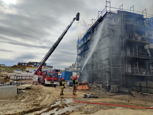 Pożar budynku w trakcie budowy przy ul. Hokejowej w Gdańsku /Facebook / KM PSP w Gdańsku /