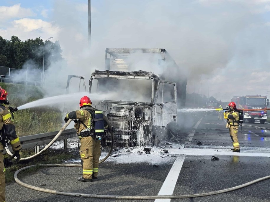 Pożar ciężarówki na A4, fot. Patrol998-Małopolska/Facebook /