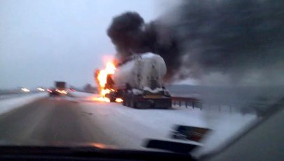 Pożar ciężarówki na krajowej "siódemce"