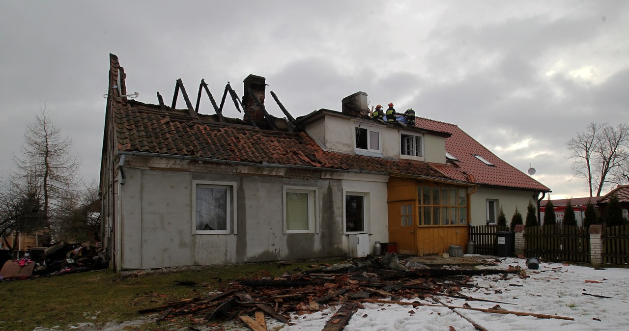 Pożar domu nieopodal Kętrzyna. Nie żyją dwie kobiety i dziecko