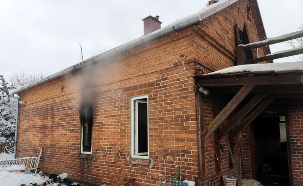 Pożar domu w Korniaktowie. Jedna osoba zginęła