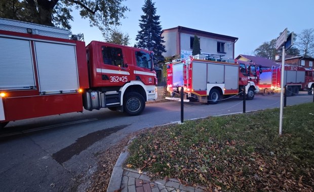 Pożar domu w Krzywczy. Jedna osoba zginęła