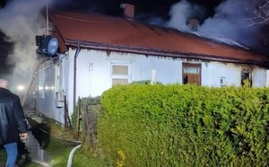 Pożar domu we Włoszczowie. Zginęło dwoje dzieci