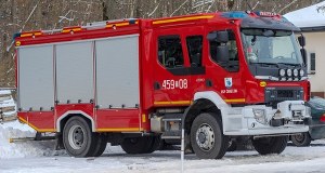 Pożar DPS w Szczawnie. Są poparzeni, ewakuacja 96 osób