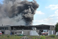 Pożar fabryki styropianu w Łochowie