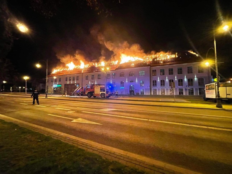 Pożar galerii handlowej w Ełku /Komenda Wojewódzka PSP w Olsztynie /Twitter