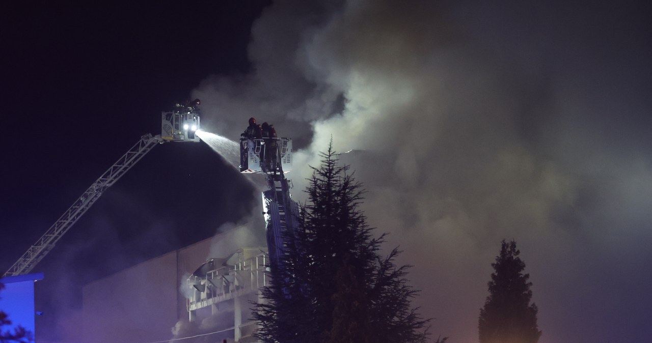 Pożar hali magazynowej w Sosnowcu