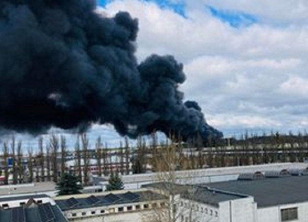 Pożar hali w Bydgoszczy /Gorąca Linia RMF FM