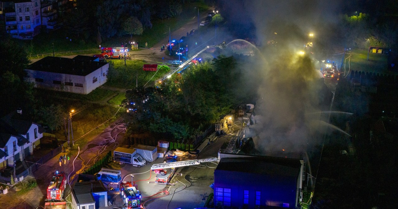 Pożar hali w Czeladzi