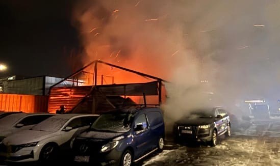 Pożar hali w Gdańsku przy ul. Marynarki Polskiej /KW PSP Gdańsk /RMF24